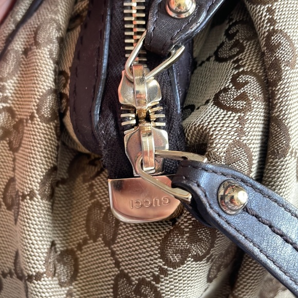 EUC Gucci GG Canvas Sukey Satchel - Picture 4 of 16